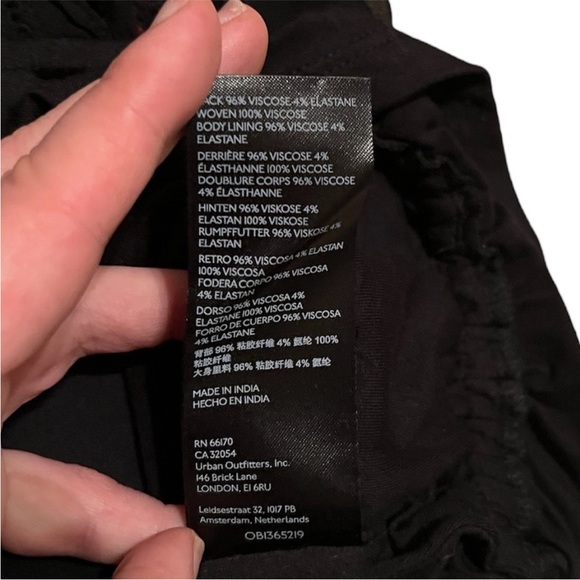 Anthropologie Black Embroidery Size M - Picture 14 of 14